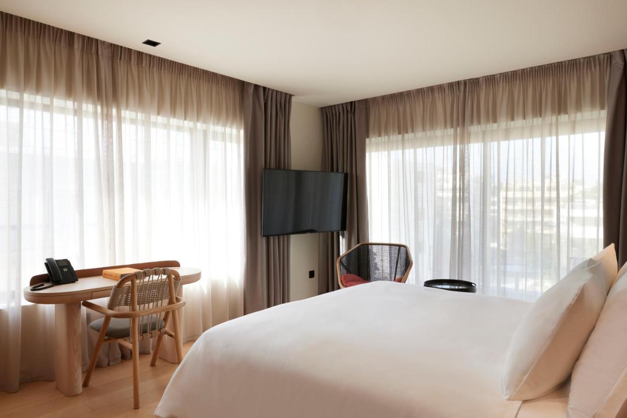 Dusit Suites Hotel Афины Экстерьер фото