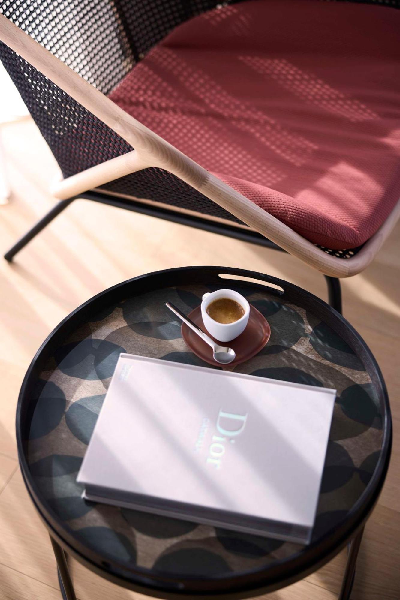 Dusit Suites Hotel Афины Экстерьер фото